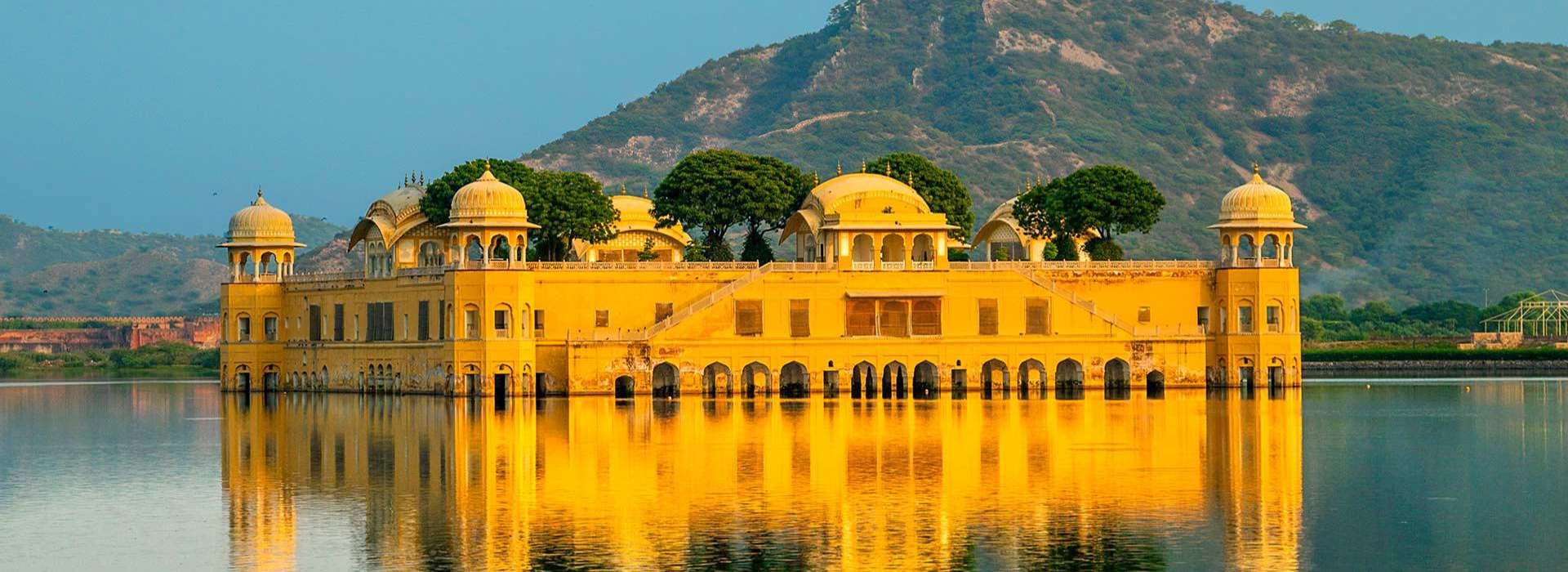 4 Days Golden Triangle Tour