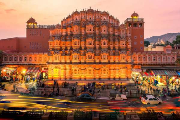 Jaipur tour from Delhi by private car